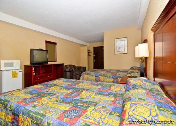 Travel Inn Petersburg Room photo